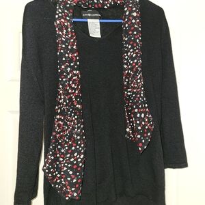 Sag Harbor Black V-Neck Sweater with Red and White Accent Detachable Scarf